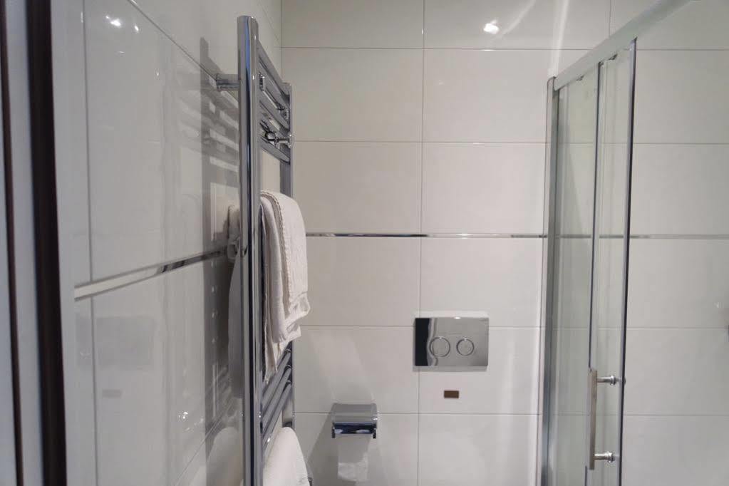Hotel Carolina Κάννες Εξωτερικό φωτογραφία